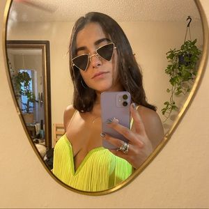 Meet your Posher, Xiomalys